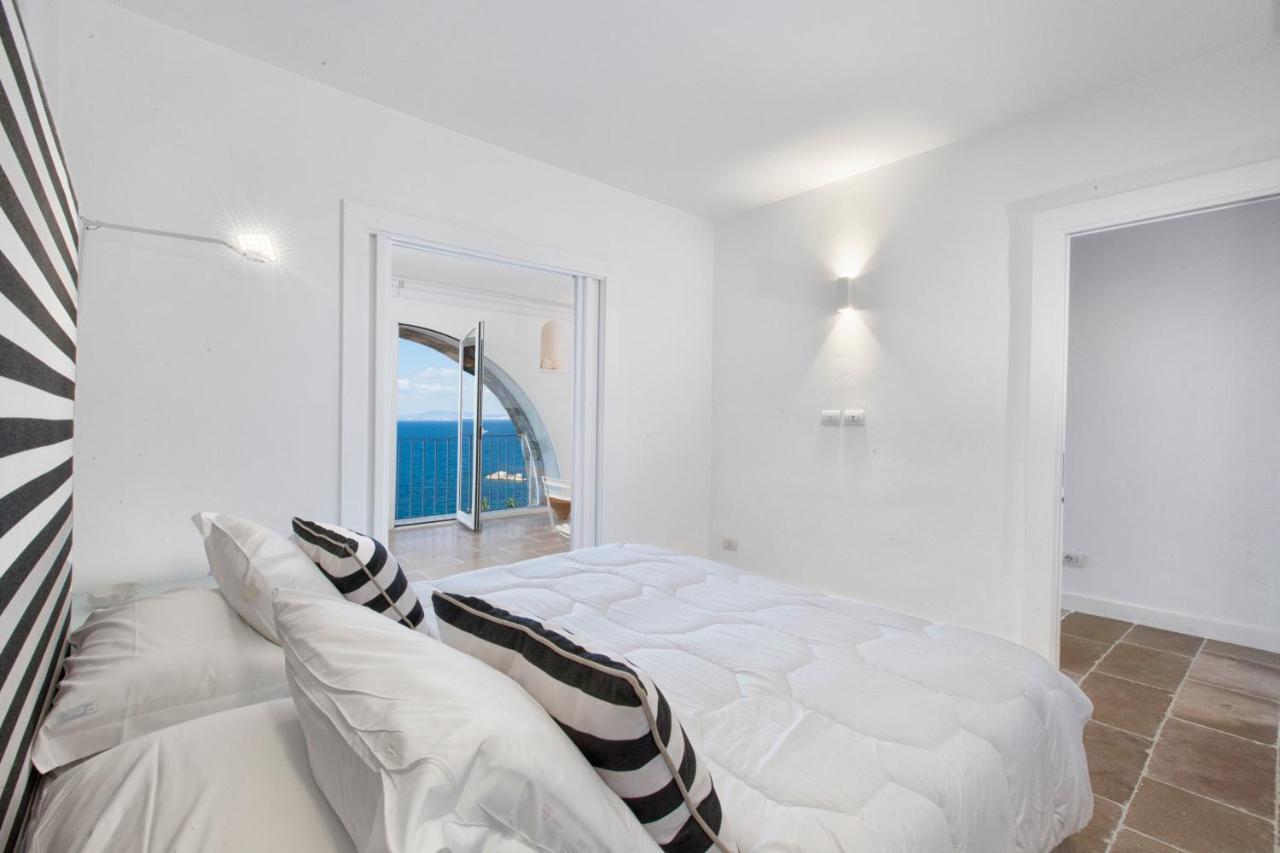 Estate4Home - Sea Beauty มัสซาลูเบรนเซ ภายนอก รูปภาพ